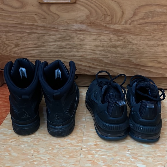 NIKE BUNDLE: - Picture 2 of 4